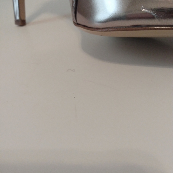 BCBGENERATION Pink Gold Metallic Zip 4" Heel Ankle Boots sz 7.5 M - Picture 11 of 15